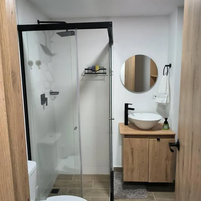 Apartamento Tranquilo Y Moderno En Laureles-Estadio Medellín Colombia
